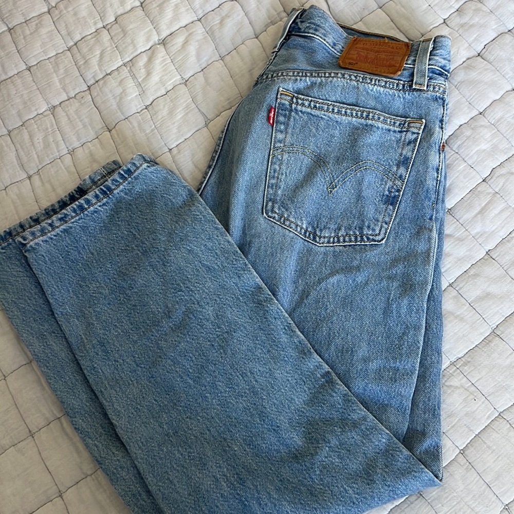 Levi’s light blue jeans